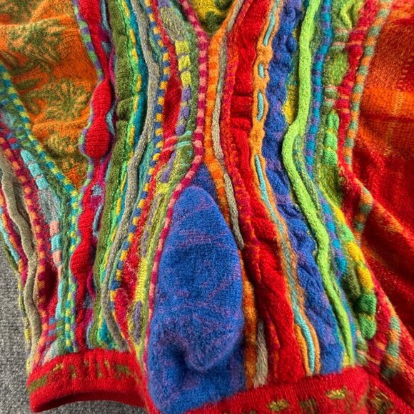 COOGI Australia Pure New Wool Sweater Colorful Red Crew Neck Pullover Medium - Picture 14 of 16